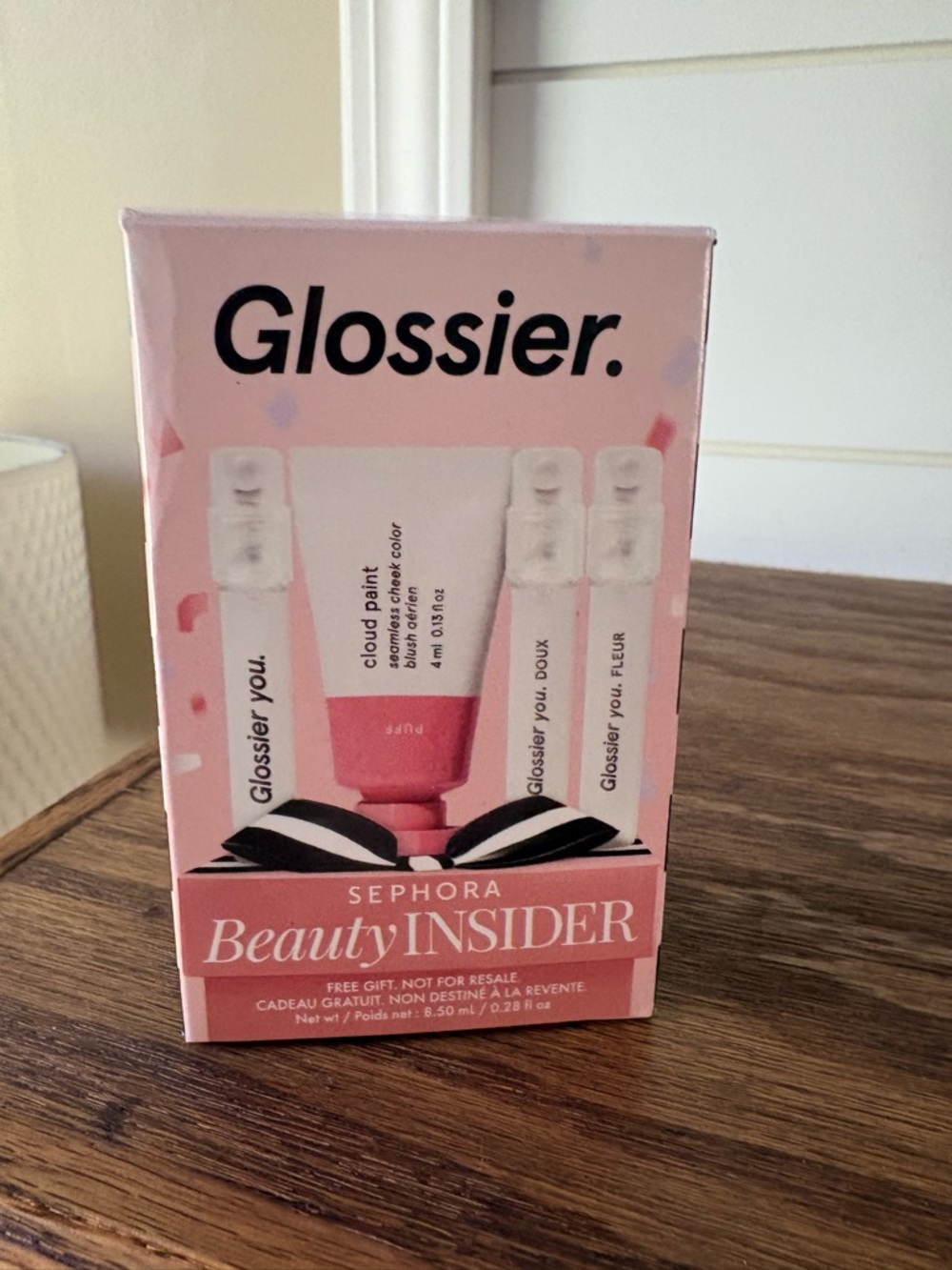 Glossier cheek and perfume Set